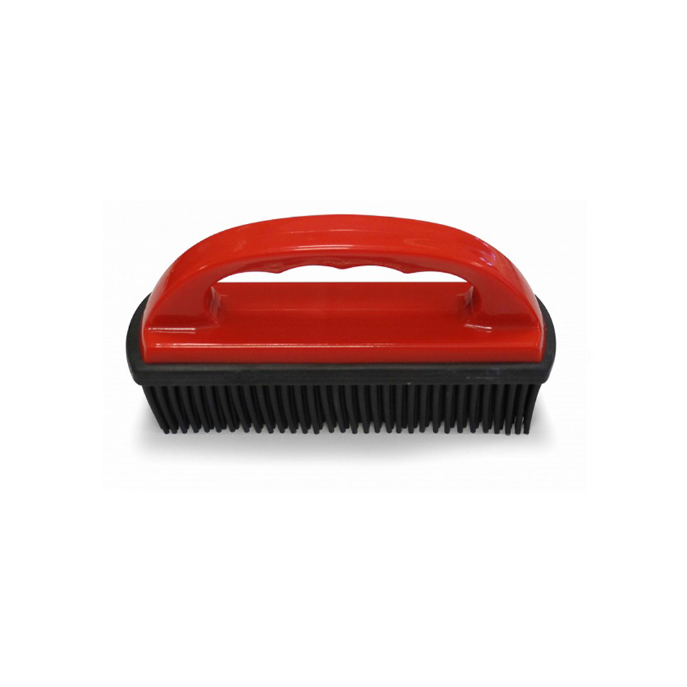 Cepillo manual de hule para cepillar alfombras y tapiceria